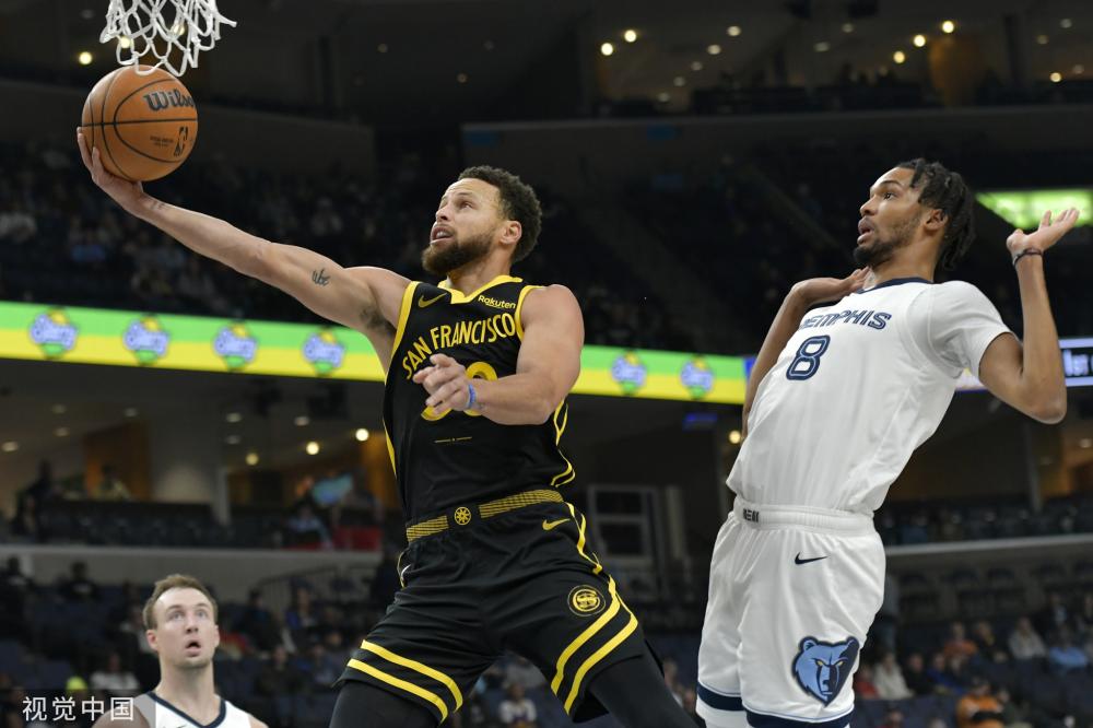 官方:利兹联正式与丹尼尔-詹姆斯续约至2029年.